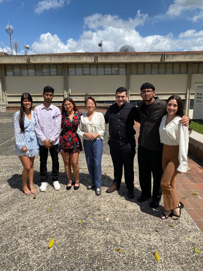 Patrocinio de diplomas y refrigerios para el acto del Día de la Juventud de la FCEUSB